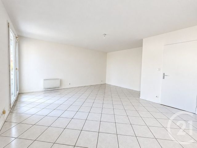 Appartement T4 à vendre - 4 pièces - 67.64 m2 - BLAGNAC - 31 - MIDI-PYRENEES - Century 21 Oustal