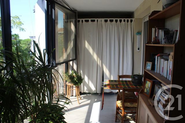 Appartement T1 à vendre - 1 pièce - 30.5 m2 - BLAGNAC - 31 - MIDI-PYRENEES - Century 21 Oustal