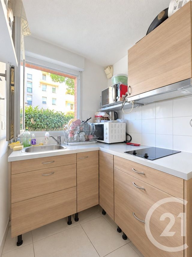 Appartement T2 à vendre - 2 pièces - 43.4 m2 - TOULOUSE - 31 - MIDI-PYRENEES - Century 21 Oustal