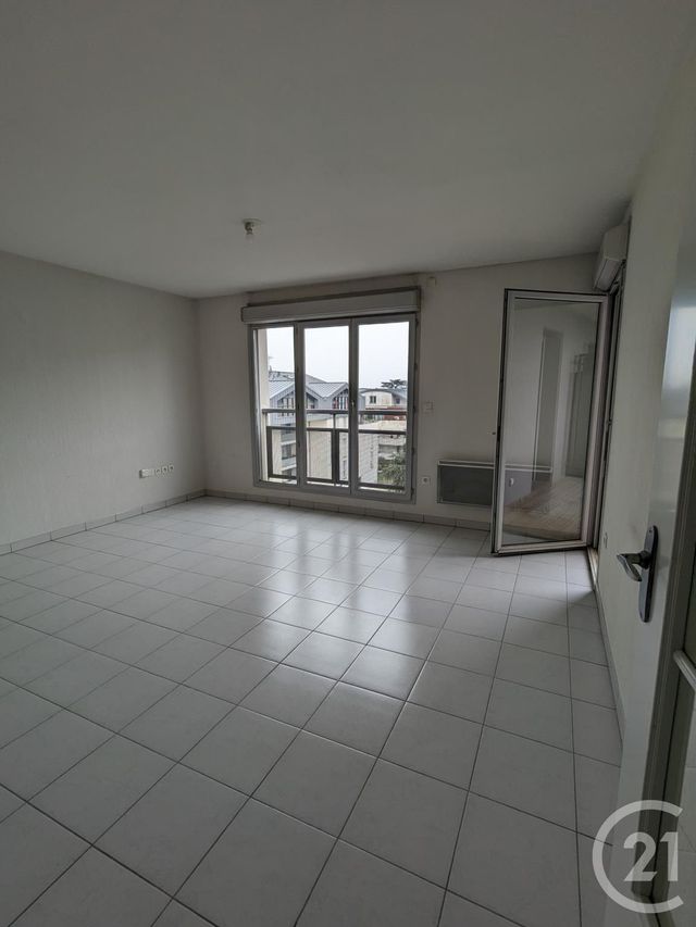 Appartement F2 à vendre - 2 pièces - 43.05 m2 - COLOMIERS - 31 - MIDI-PYRENEES - Century 21 Oustal
