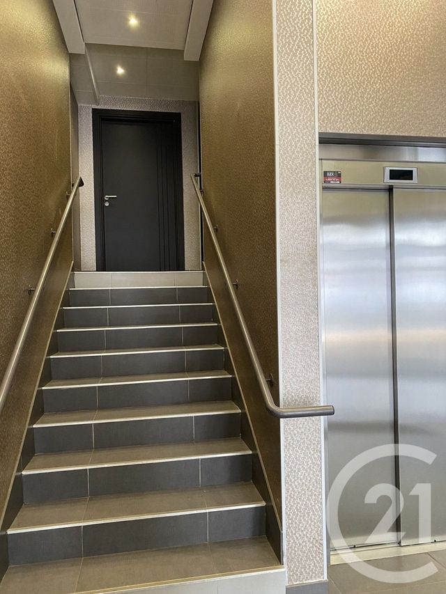 Appartement T3 à vendre - 3 pièces - 68.16 m2 - BLAGNAC - 31 - MIDI-PYRENEES - Century 21 Oustal